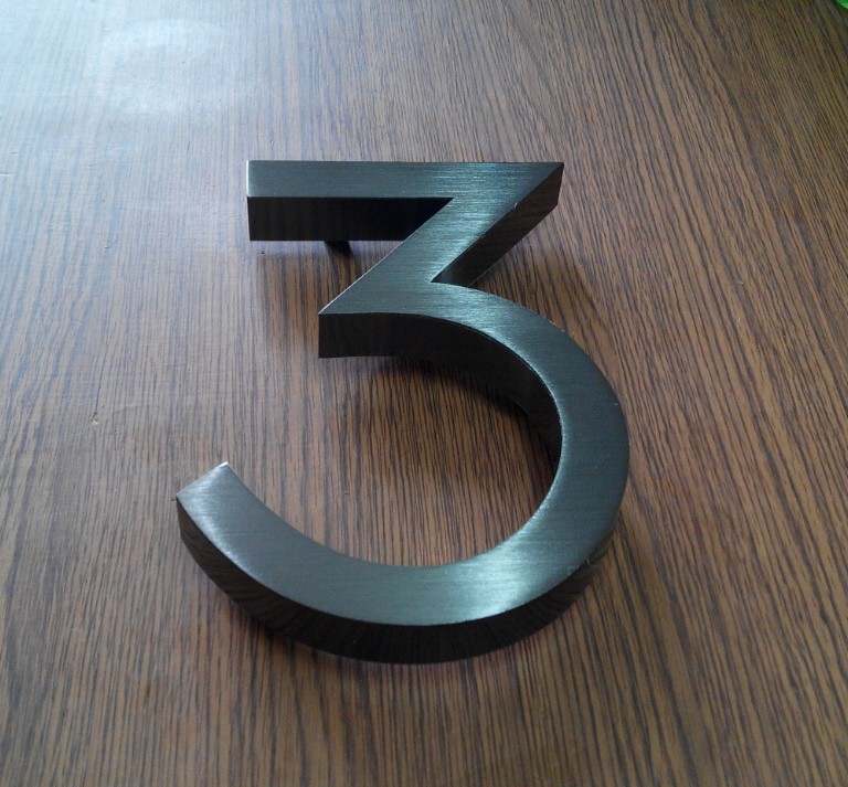 numero maison 3 Wiredrawing black gold sign letters and numbers for 3D h15cm