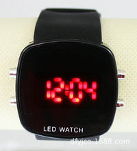 Cronómetro deportes fecha de luz Digital silicona reloj LED correa de silicona suave tipo animación características