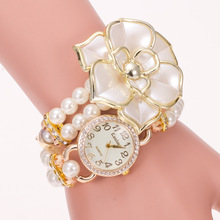 Hot 2015 perla de las flores blancas reloj de lujo de mujer reloj pulsera elegante reloj de cuarzo vestido W0822