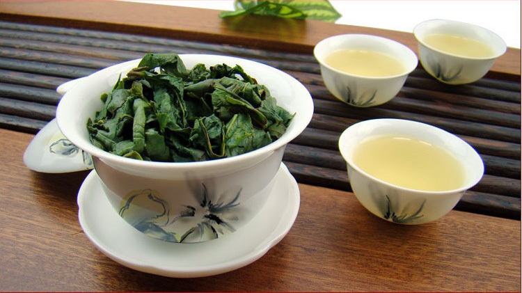 Free Shipping 250g Taiwan Alishan High Mountain Tea Peach Flavour Oolong Tea Frangrant Wulong Tea
