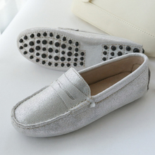 2016 Spring Autumn Fashion Women Flat Shoes Genuine Leather Woman Shoes Soft Moccasins Women Casual Loafers Comfy Driving Shoes