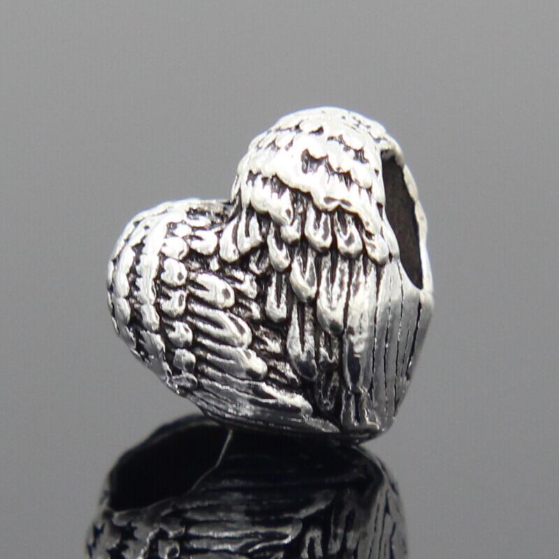 European Silver plated Delicate Angel Wings Heart Charm Beads fit Pandora Bracelets For Women DIY Jewerly