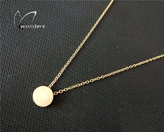 simple full moon necklace