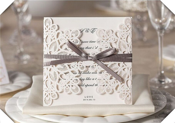50pcs/lot Royal Luxurious Wedding Invitation Cards wishmade elegant wedding invitations white laser Cut Flower Pattern Ribbon
