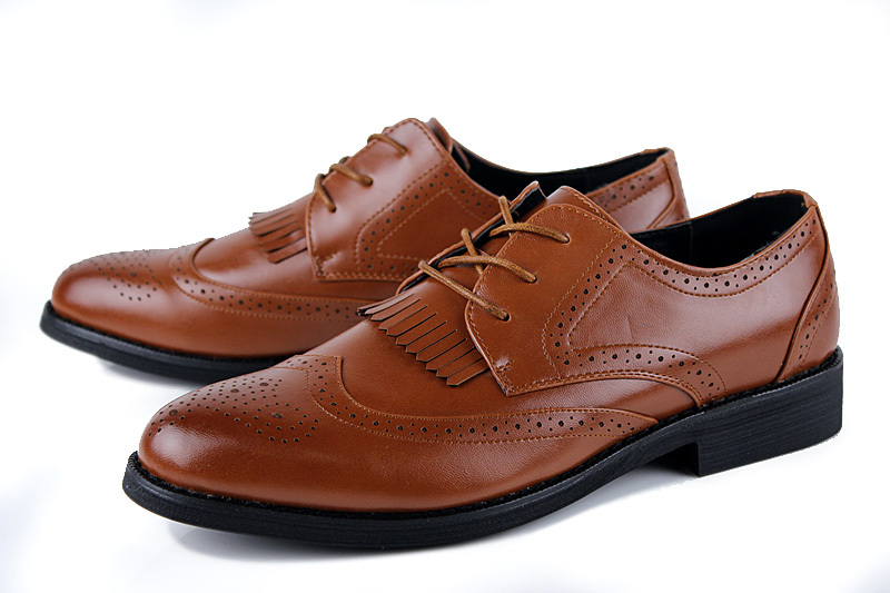 Why choose Herring? Specialist high quality men`s shoes and accessories retailer. Brands include Loake, Barker, Grenson, Crockett and Jones, Tricker`s, Alfred Sargent. Unrivalled expertise and customer service along with the unbeatable value of our Price Pledge.