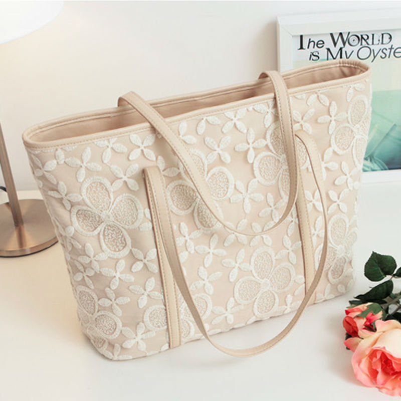 Ladybro Women Genuine Leather Handbags Mkbags Women 2015 Lace Applique Messenger Bag Made of PU Leather