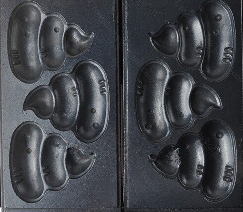 Description Picture 2 of itemDung shape waffle mold; Defecate shape waffle machine;Fat burning machine