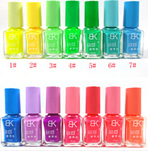1pcs 7ml Luminous Nail Polish Fluorescent Light Glow in Dark Nail Varnish Wholesale Luminous Nail Oil