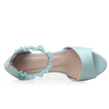 New 2016 Fashion summer open toe square high heels sandals Lace bow buckle sexy wedding shoes