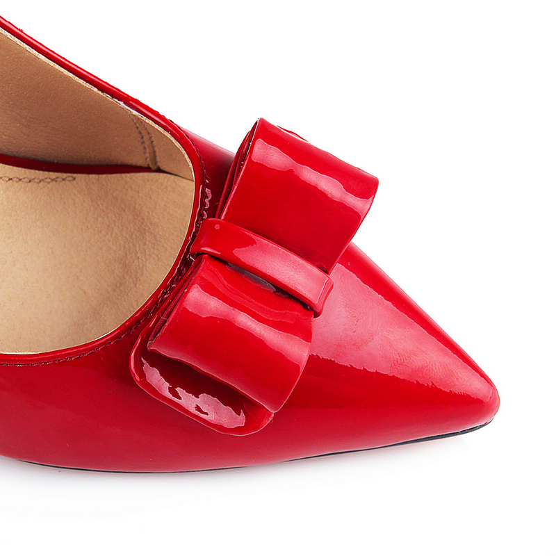 red bottom heels maker