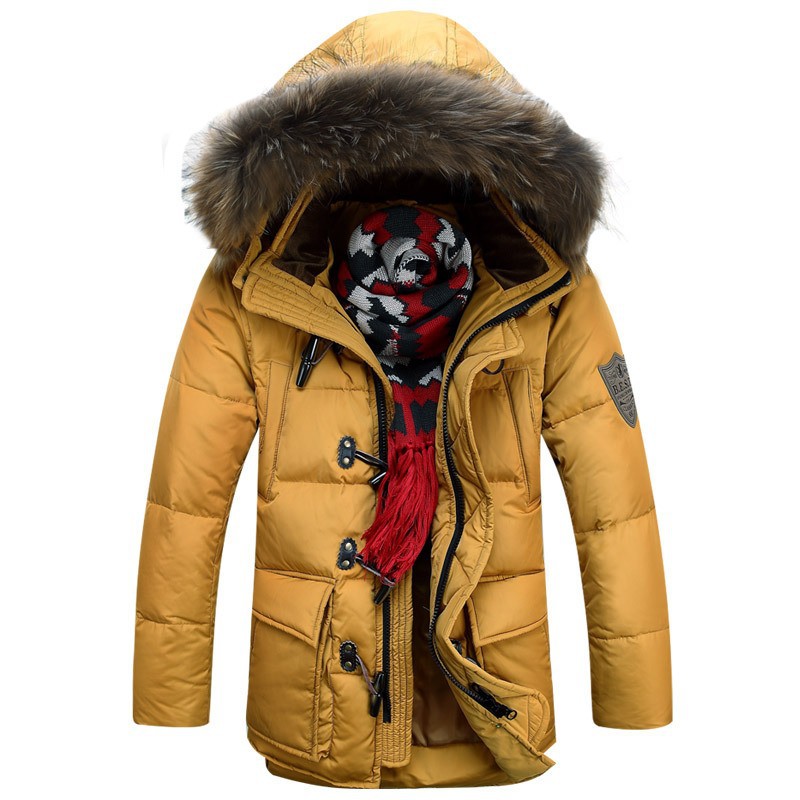 2015-Winter-Men-s-Jacket-horn-button-hooded-Nagymaros-collar-Down-Coat-Brand-Natural-Fur-Collar