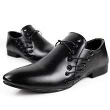 UK & US Style Man Casual Leather Shoes Eu 39-44 New Model Sides Shoelace Decoration Men Career Fashion Sneakers