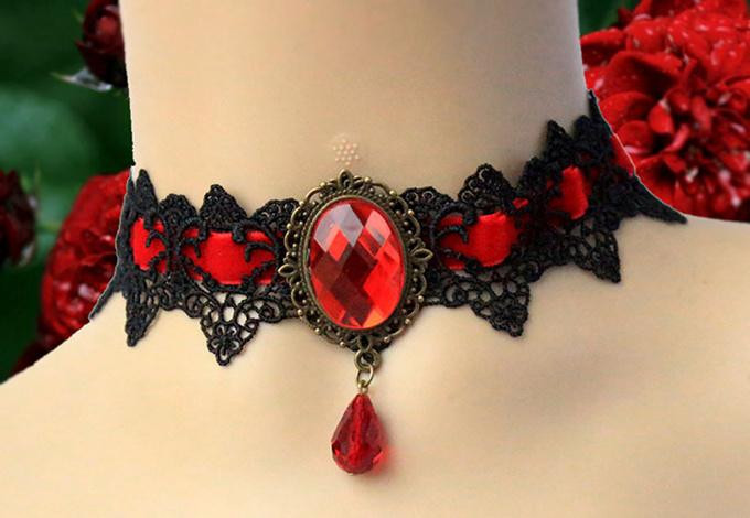 Vintage Handmade Black/White/Red Velvet Leather Plain Gothic Choker Necklace