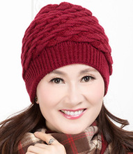 Knitted hat for women’s cap autumn and winter mao hats double layer thermal rabbit fur knitted hat female quinquagenarian cap