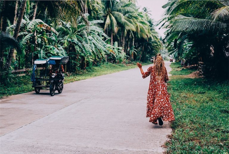 3992870001_1750583842