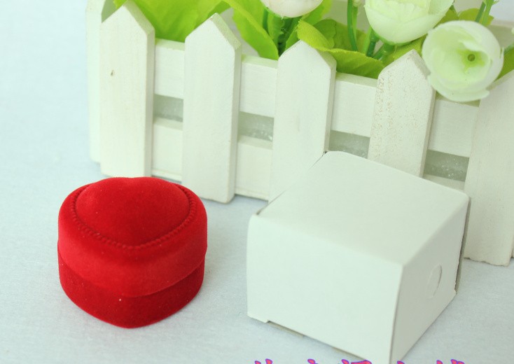 Wholesale 48pcs/lot Romantic Wedding Velvet Heart Shape Ring Box Jewelry Packaging Display Ring & Gift Box Free Shipping