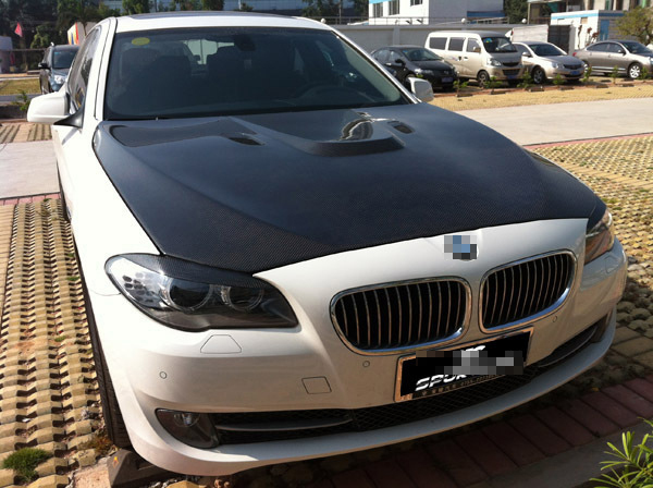 BMW F10 bonnet