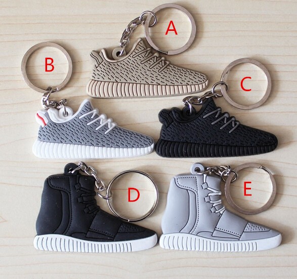 24pcs Lot yeezys350 Yeezys 350 boost PVC Key chain wallets chaveiro wholesale Free Shipping