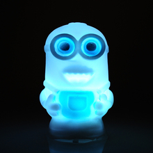 New Lovely Color Changing Colorful Night Light Lamp Toy Despicable Me 2 Minions Toy Gift Colorful