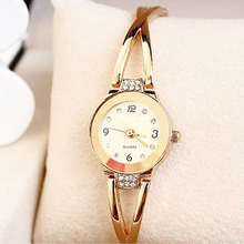 Mujeres de chapado en oro rosa pulsera Rhinestone de la aleación Dial redondo análogo de cuarzo reloj de pulsera 281X