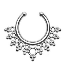 2 Pcs New Arrival Pierced Round Nose Hoop Nose Rings Fake Septum Clicker Non Piercing Hanger