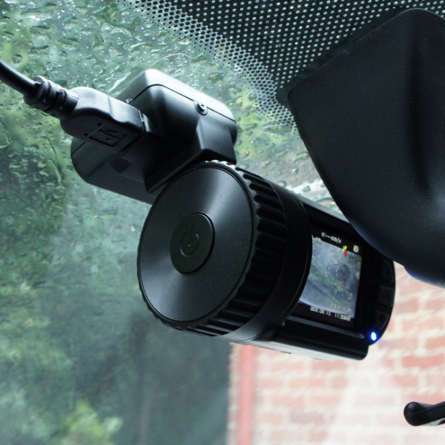 mini_0801_dashcam_mounted