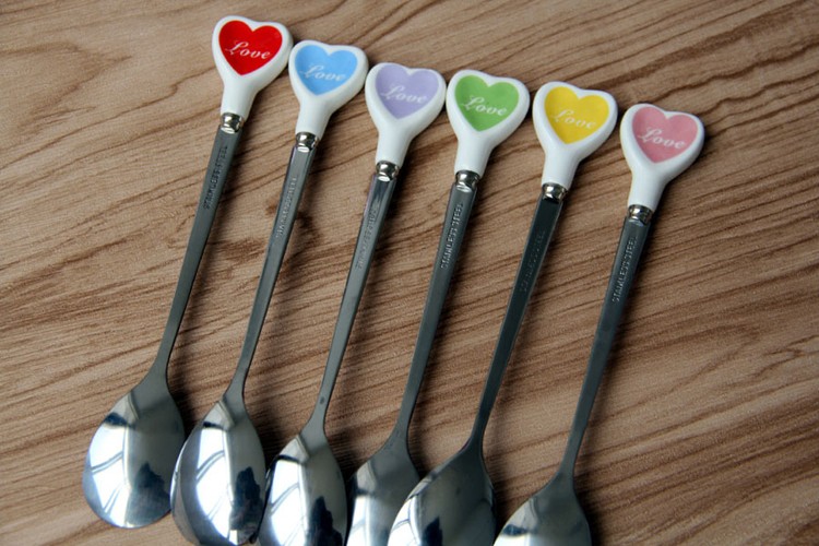 2994947799_516548561