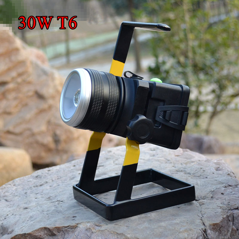 IP65 Waterproof 30W Outdoor Floodlights Rechargeable T6 LED Flood Light SpotLights Outdoor Camping Work Light Emergency