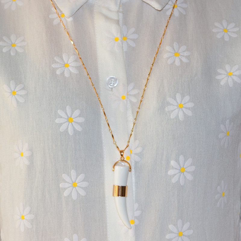 white pendant necklace