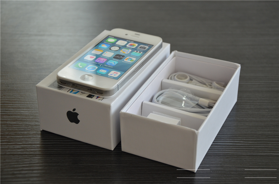 Original Apple iPhone 4s Unlocked Smartphone Dual-Core 8GB 16GB 32GB 3.5" IPS 8MP WIFI 3G WCDMA IOS 8 Used CellPhone