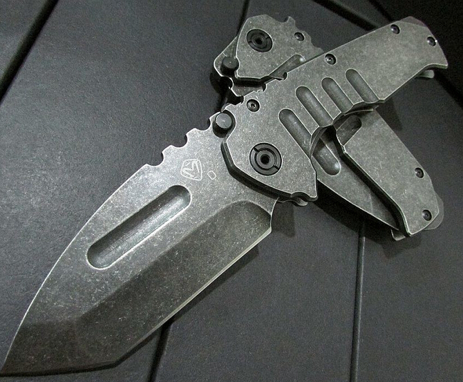 http://g03.a.alicdn.com/kf/HTB1RqBgJpXXXXaGXXXXq6xXFXXXq/Medford-Praetorian-all-Steel-Stonewash-Steel-Handle-440-Blade-folding-knife-Outdoor-Hunting-knife-.jpg