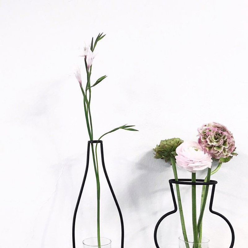 Creative Art Style Retro Iron Line Flowers Vase Metal Plant Holder Modern Solid