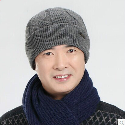 Middle-Aged Man in Autumn And Winter Wool Hat Knit...