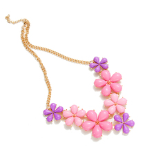 2016 Big Flower Choker Necklace Pink Blue Colorful Glod Chain Plant Resin Statement Necklaces&Pendant For Women Fashion Jewelry