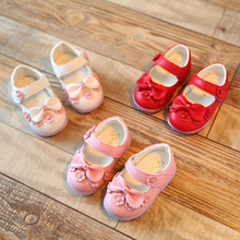 2016 summer shoes 0-1-2 year-old girl Children’s shoes baby girls Toddler shoes Flowers and bow lights Z&L242