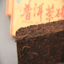 Free Shipping Top grade Chinese yunnan original Puer Tea 100g health care tea And Lose Weight