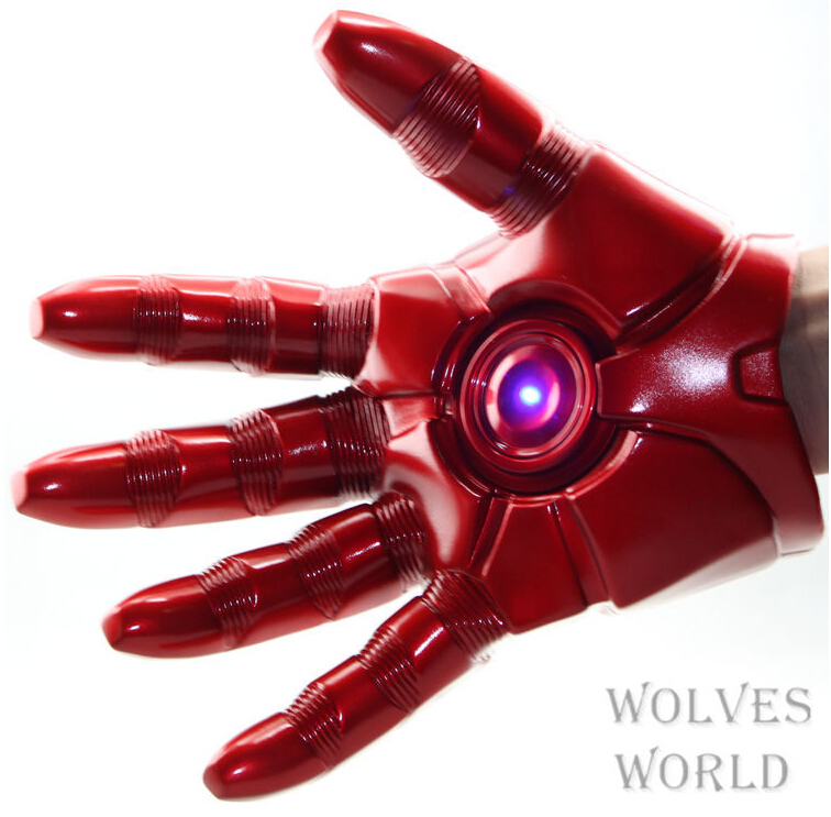 Iron Man Action Figure 20cm Superhero Mark 3 Gloves with led light Figure PVC Toy brinquedos christmas gifts R613