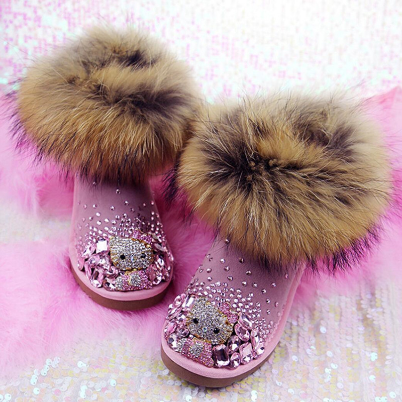 Фотография 2016 Rhinestones Hello Kitty Super plush Fox Fur Snow Boots Women Ankle Tube Genuine Leather Padded Woman