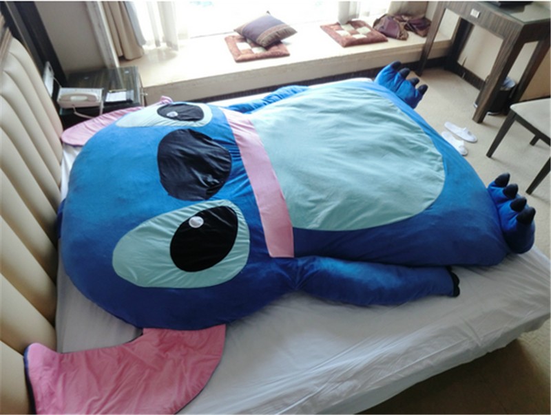 giant stitch plush pillow bed