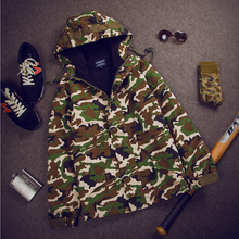 Hot Selling Mens Camouflage Jacket 2015 New Arrival Outdoor Hooded Military Style Jackets Softshell Waterproof Clothing,GMJK010