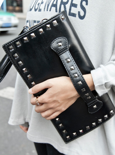 2015 Designer Women Clutch Rivet Handbags Vintage Ladies Day Clutch with Hand Strap Women ...
