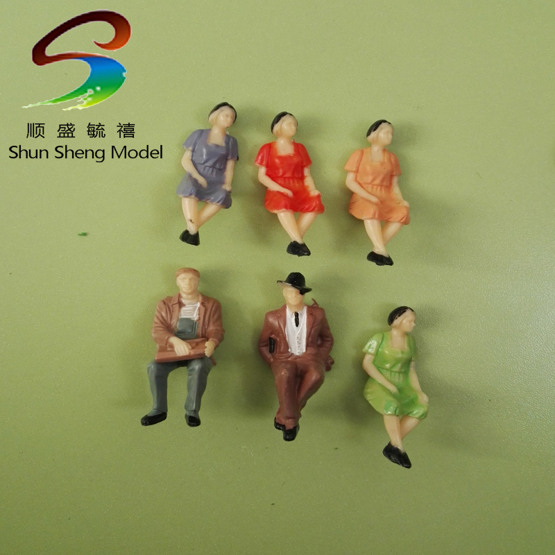 1.32 scale figures