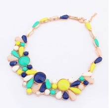 Fashion necklaces for women 2014 free shipping Sweet and pure and fresh necklaces & pendants resin choker jewelry wholesale