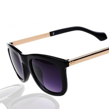 NEW Big box Metal Fashion Women Sunglasses Sunglasses Women Brand Designer AC UV400 Fashion Women s