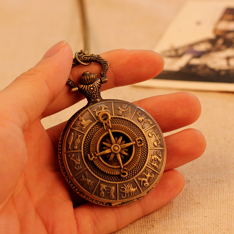 Ancient Rome Compass Pattern Quartz Analog Vintage Antique Map Pocket Watches Clock Mens Hot Gift 78cm