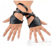 Free shipping men and women’s Ds gloves jazz dance leather gulps half semi-finger cross straps gloves white black red color
