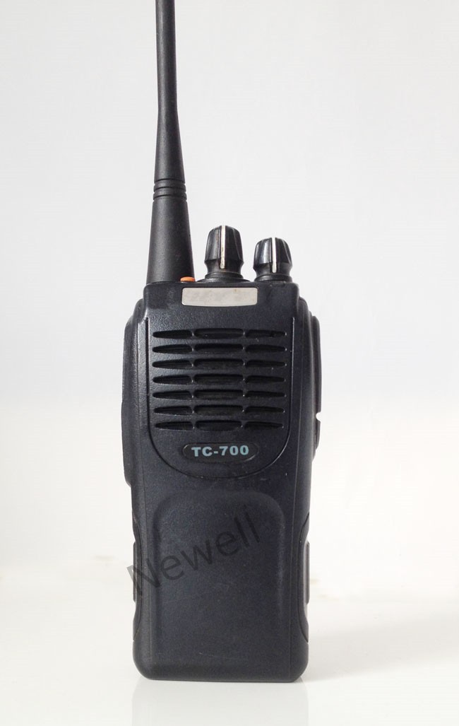 TC-700 radio