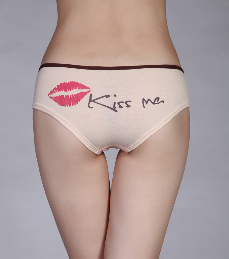 Kiss Me Panties 47