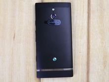 Original Unlocked Sony Xperia P LT22i Android OS GPS Wifi 8MP Camera 16GB Storage Cell Phone