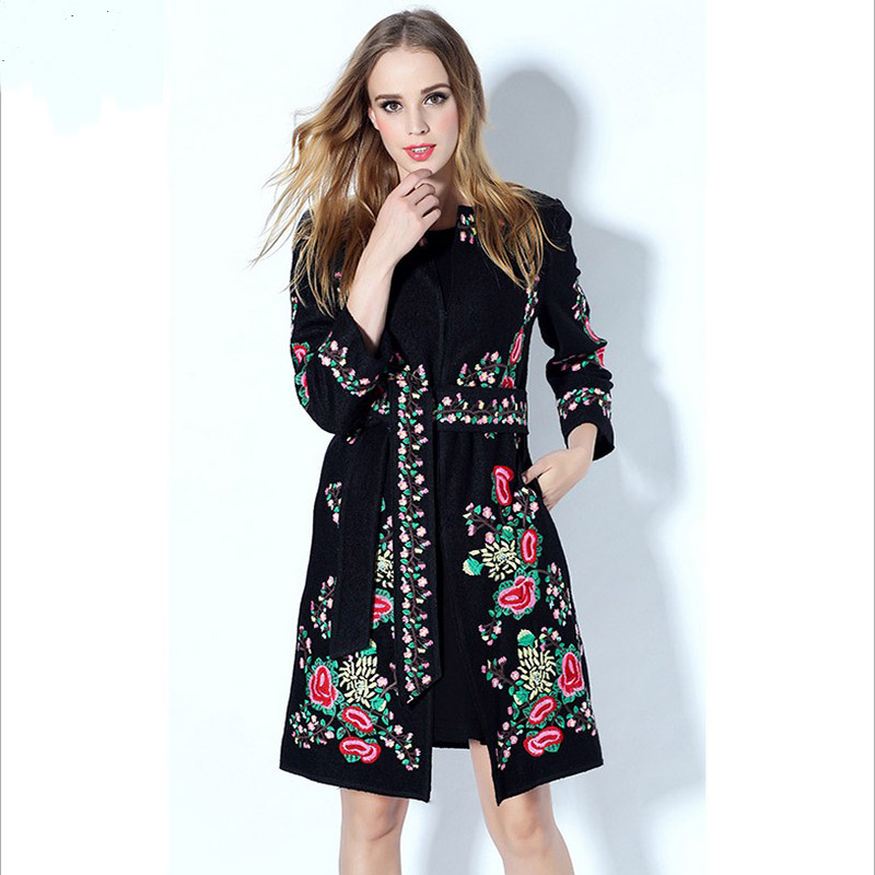 Vintage Coat 2015 Autumn  Winter New Fashion Three Quarter Sleeve Flower Embroidery Black Brand Trench Coat Plus Size